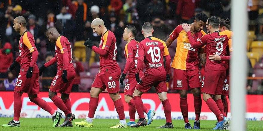Galatasaray'ın 2019'da 6 Ayı Gündüz 6 Ayı Gece