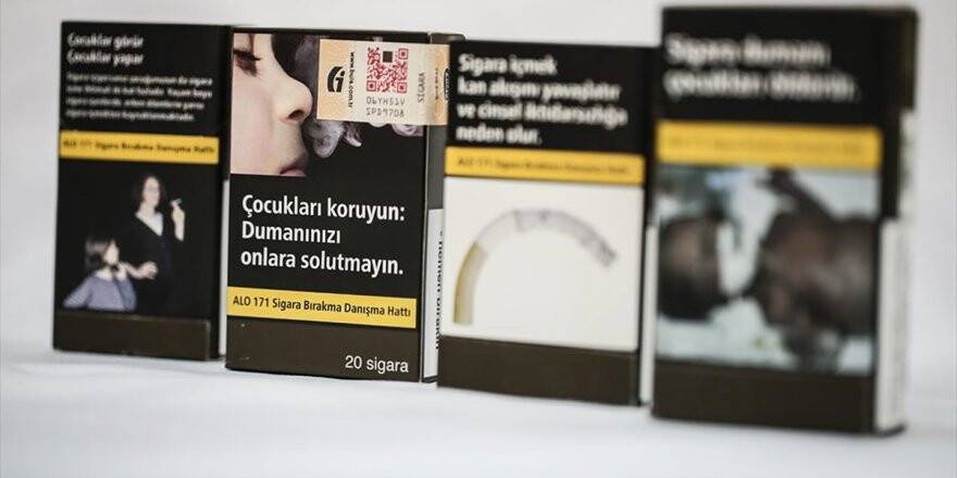 Eski Sigara Paketleri 'Tarihe Karışıyor'