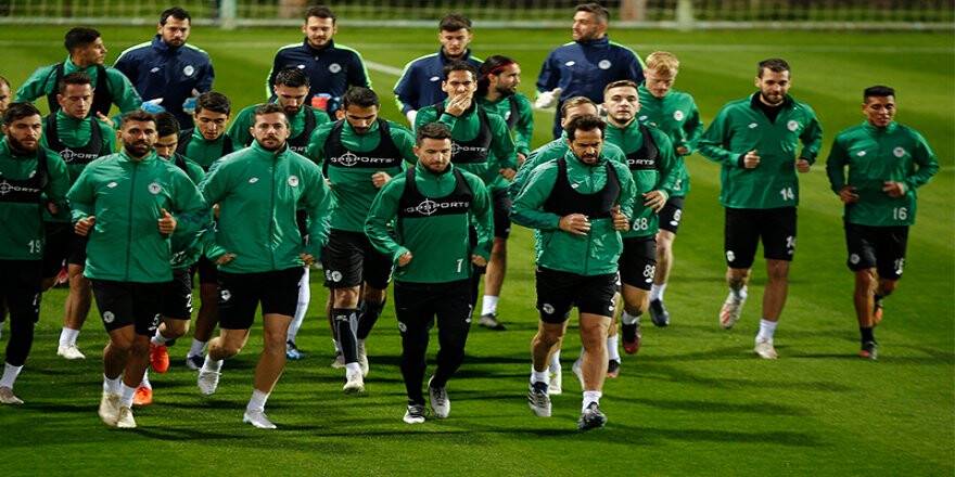 İttifak Holding Konyaspor'da İkinci Yarı Hazırlıkları Başladı