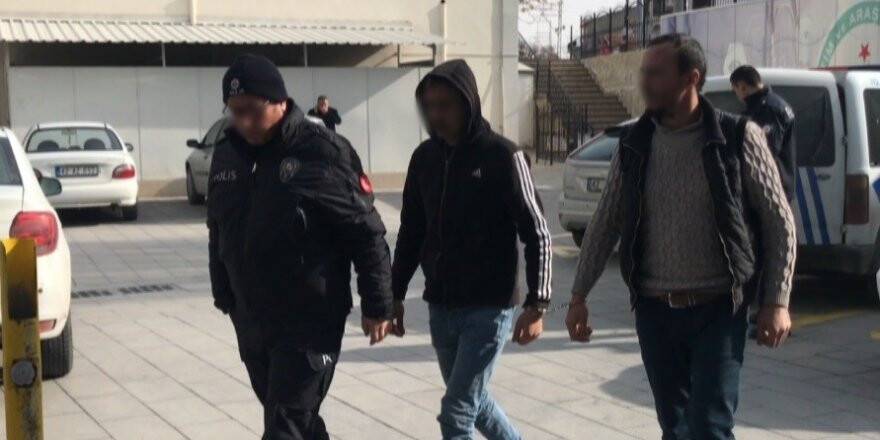 Araçlardan akü çalan baba, oğul ve arkadaşı tutuklandı
