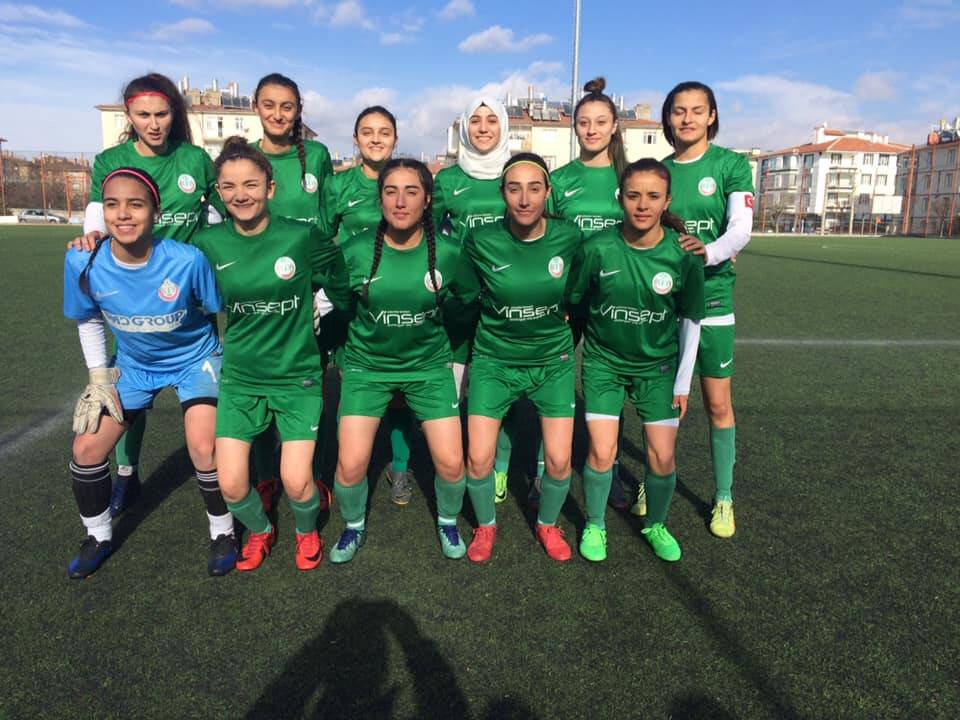 Konya İY liderliğini sürdürdü