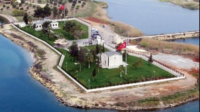 Bakan Yılmaz: 'Süleyman Şah türbesi özel kuvvetlerle güçlendirildi'