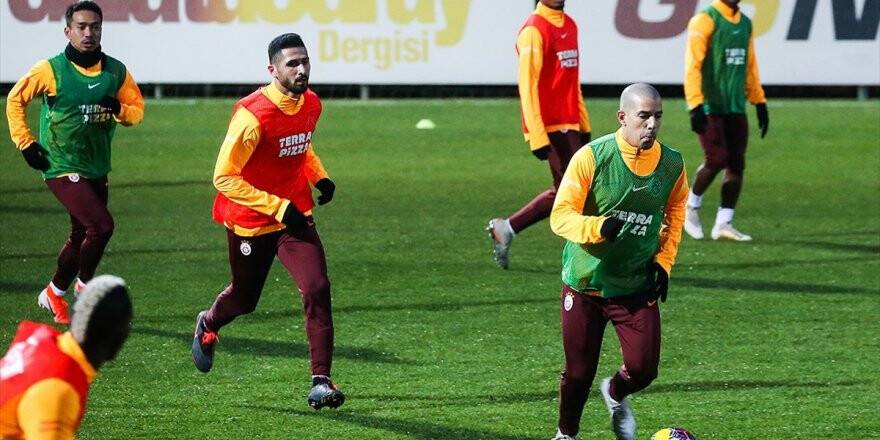 Galatasaray'ın Kamp Kadrosu Belli Oldu