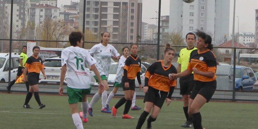 Kadınlar 3. Lig’de ilk devre bitiyor