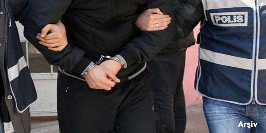 Kuzenini bıçaklayan şahıs, yurt dışına kaçmak isterken yakalandı