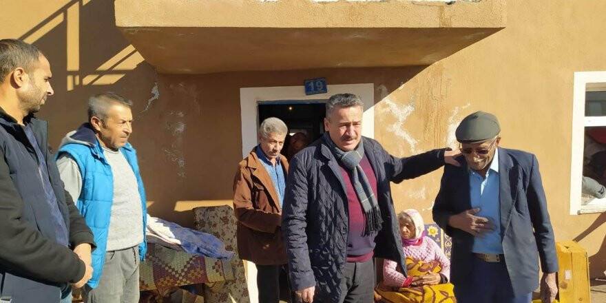 Tutal'dan evi yanan Toklu ailesine ziyaret