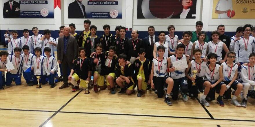 Okullar basketbolda birinciler belli oldu