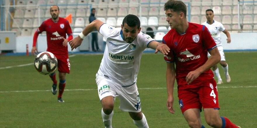 Altınordu Teknik Direktörü Hüseyin Eroğlu'ndan Genç Futbolcu Ravil Tagir'e Övgü