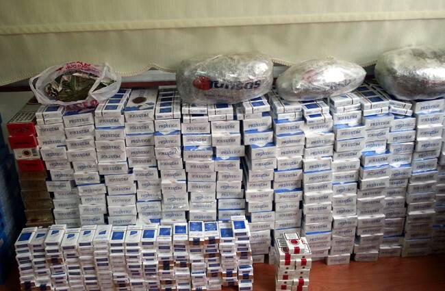 5 kilo esrar 7 bin paket kaçak sigara