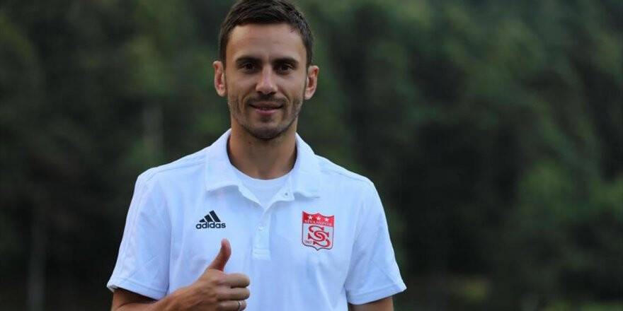 Sivasspor'da Rybalka'nın Sözleşmesi Askıya Alındı