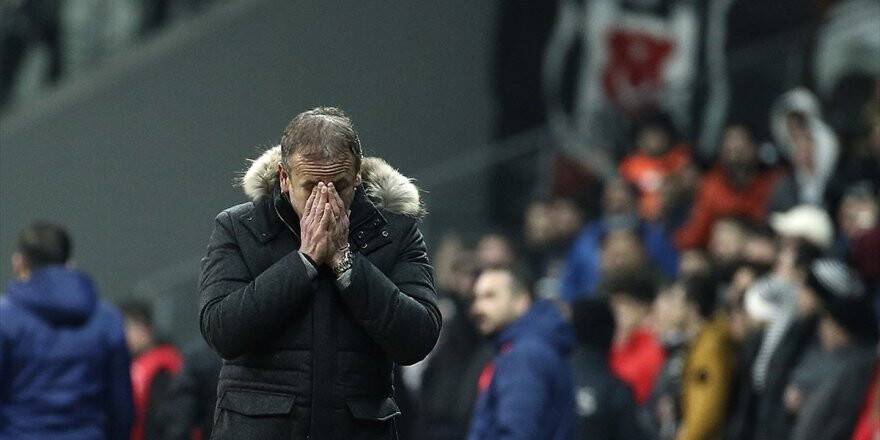 Beşiktaş Abdullah Avcı Yönetiminde Sıkıntılı Günler Yaşıyor