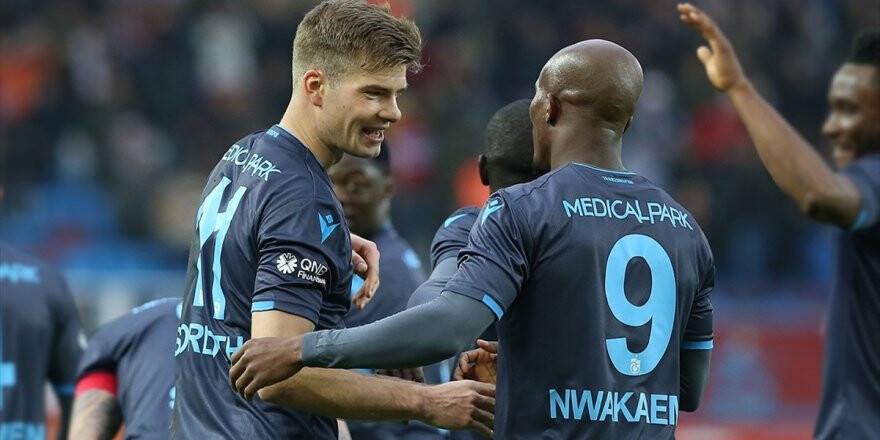 Trabzonspor Sörloth Ve Nwakaeme İle Coştu