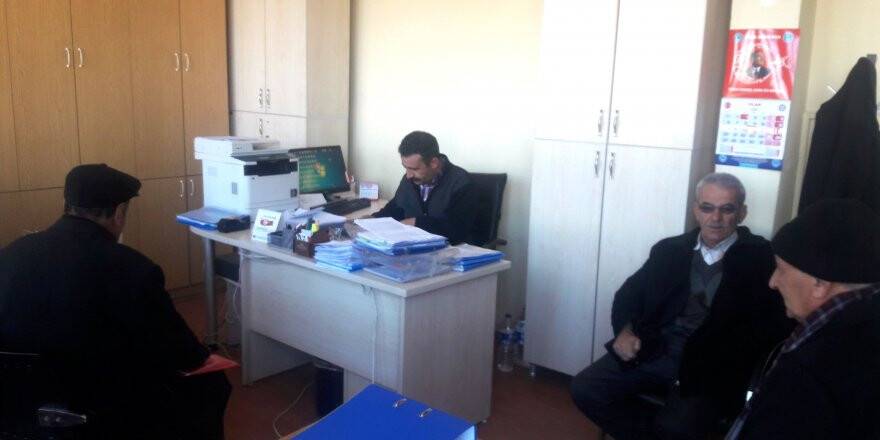 Çiftçilere Ecri Misil Borçlarını Ödüyor