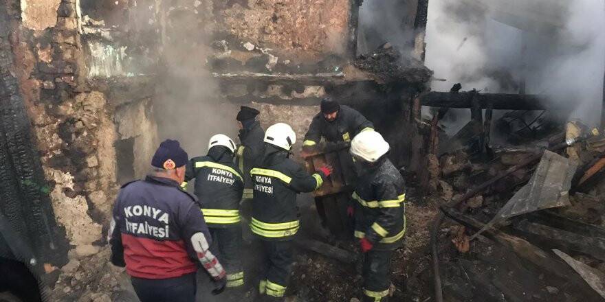 Konya'da yangın faciası: Aynı aileden 3 kişi hayatını kaybetti