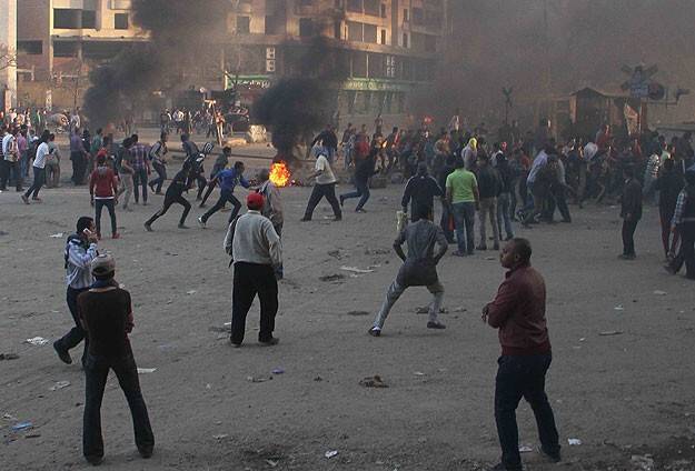 Mısır'da Sisi ve Sabbahi tarafları çatıştı