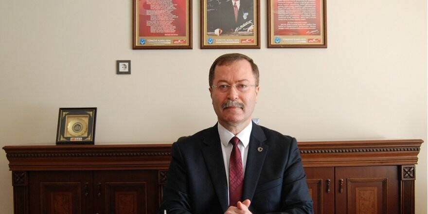 TÜRK EĞİTİM-SEN” KADROYA GEÇEN  SÖZLEŞMELİ ÖĞRETMENLERE  İKİ YILA BİR KADEME VERİLMELİDİR
