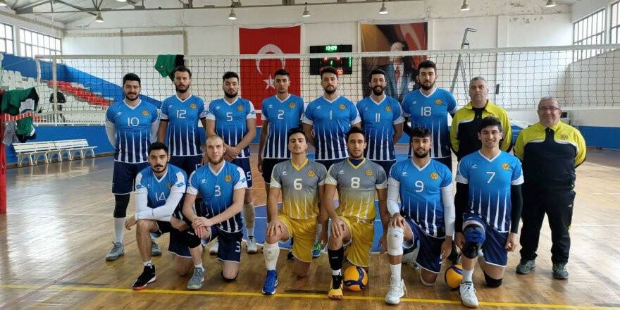 BÜYÜKŞEHİR LİDERİ DEVİRDİ