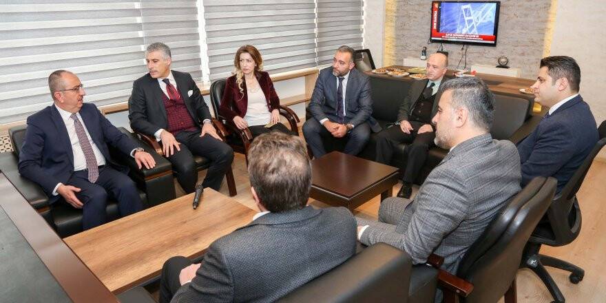 Başkan Kavuş'tan Konya’da bulunan Elazığ ve Malatya derneklerine ziyaret