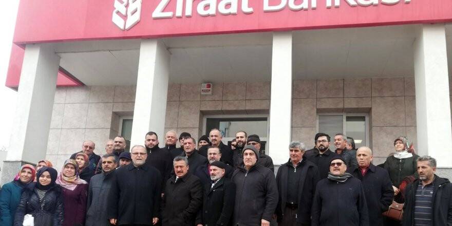 AK Parti Seydişehir teşkilatı üyelerinin depremzedelere yardımı