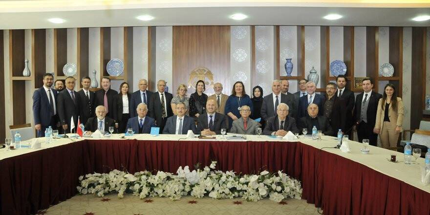 SÜ’de “Küresel Sağlık ve Yaşlılık Diplomasisi Çalıştayı” yapıldı
