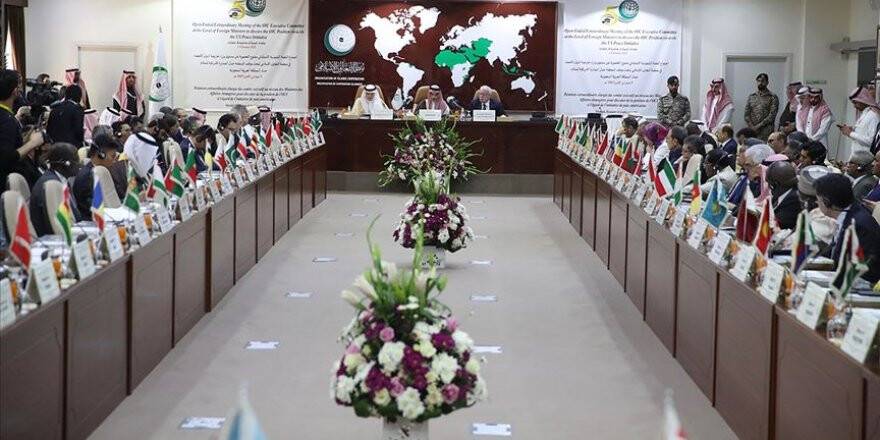 İslam İşbirliği Teşkilatı Trump'ın sözde barış planını tamamen reddettiğini duyurdu