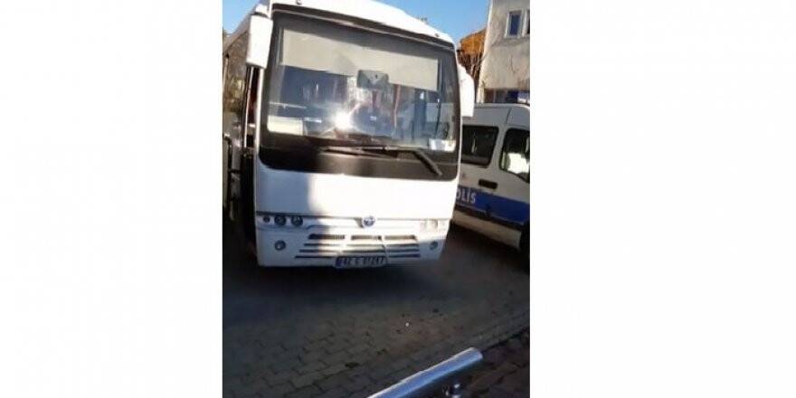 GÖLYAZISPOR OTOBÜSÜNE TAŞLI SALDIRI