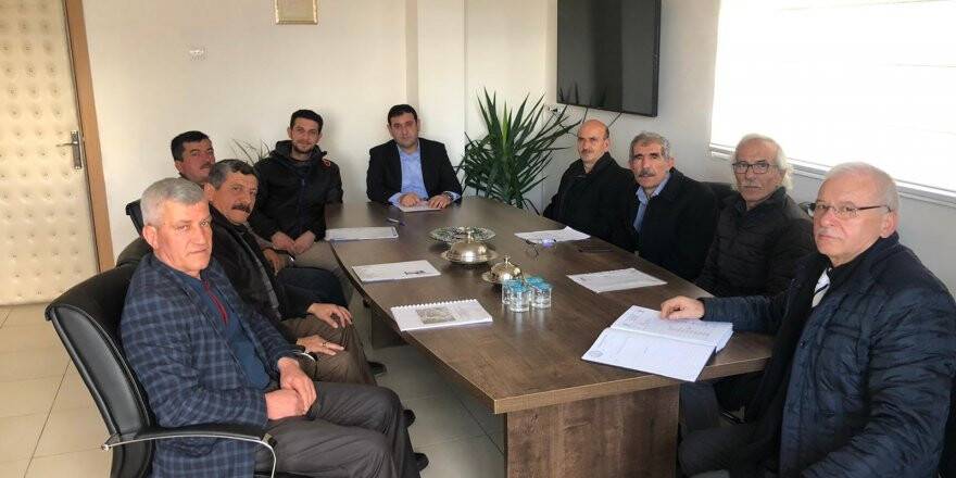 AK Partili Meclis üyeleri huzur haklarını depremzedelere bağışladı