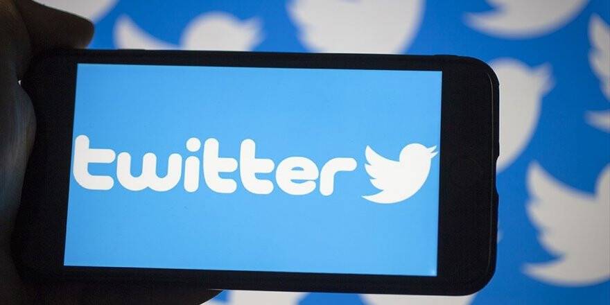 Twitter İlk Kez Bir Çeyrekte 1 Milyar Dolar Gelir Elde Etti