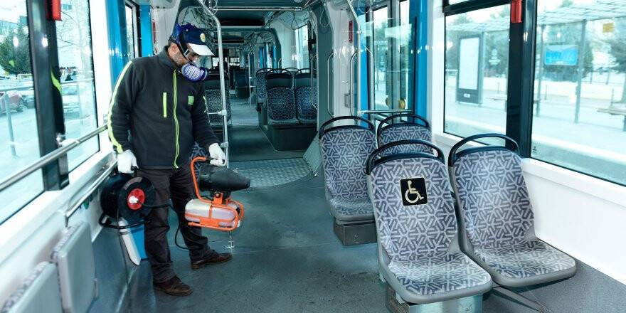 Konya'da toplu ulaşım araçları dezenfekte ediliyor