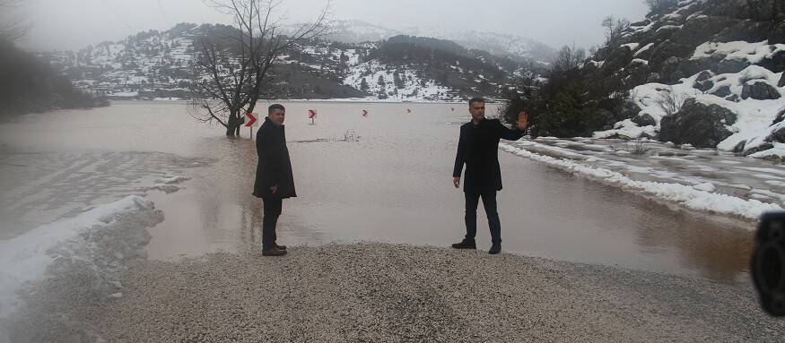 Derebucak'taki Gembos Derivasyon Tüneli'nden Beyşehir Gölü'ne su takviyesi arttı