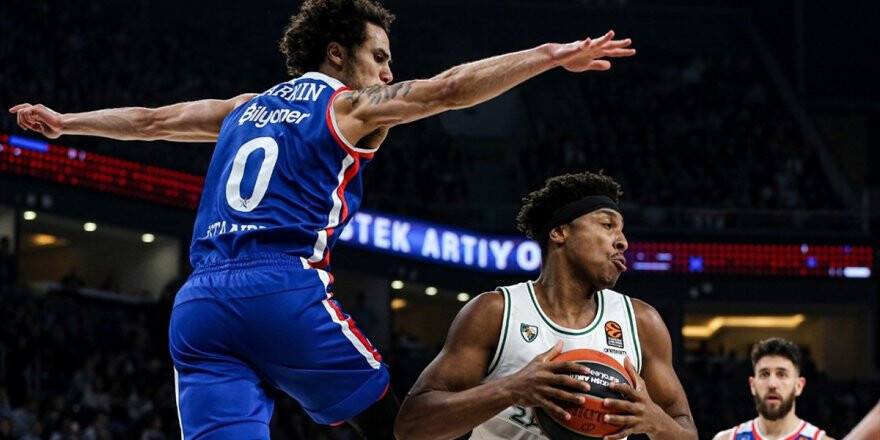 Anadolu Efes, Play-off'u Rekorla Garantiledi