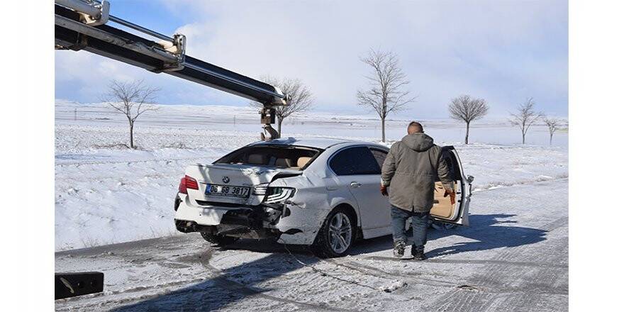 Kulu'da Zincirleme Trafik Kazası: 1 Yaralı