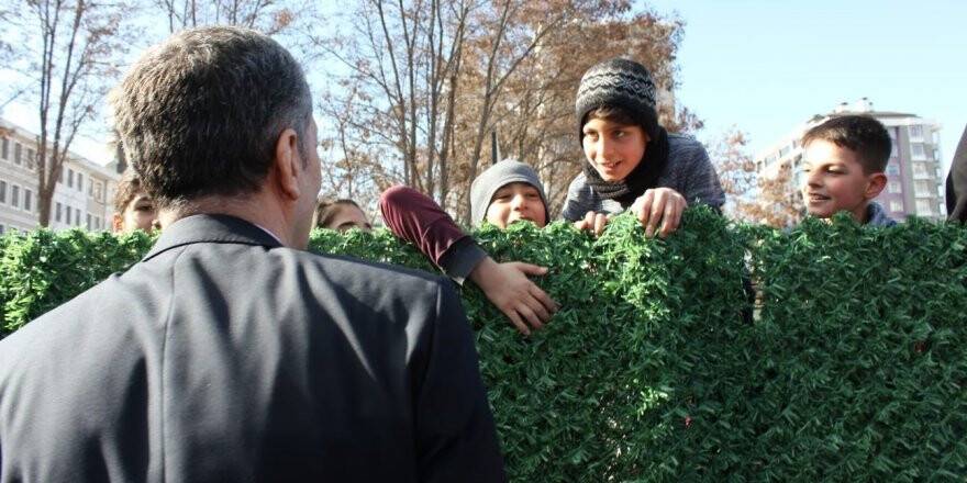 Milli Eğitim Bakanı Selçuk’tan çocuklara özel ilgi