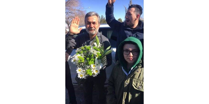 Kocaman  ağlayarak gitti