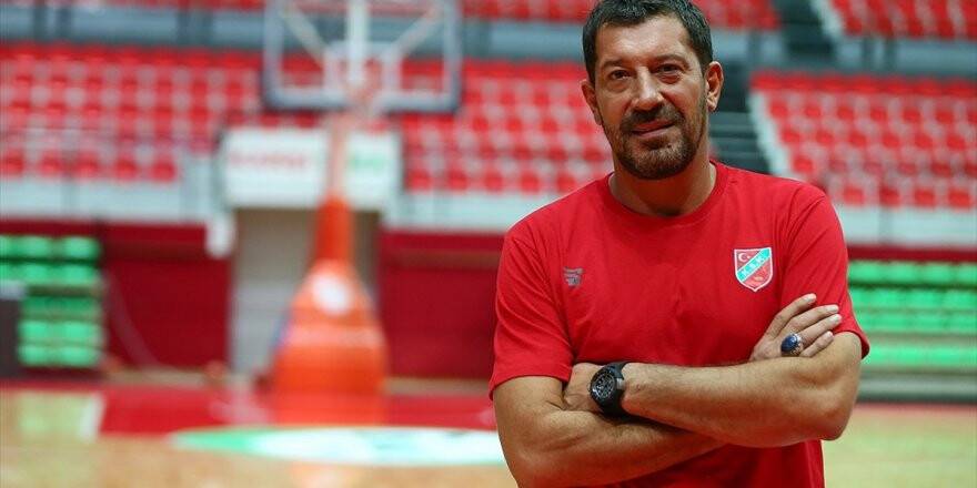 Ufuk Sarıca, Larkin Ve Wilbekin Arasında Tercih Yaparken Zorlanacak