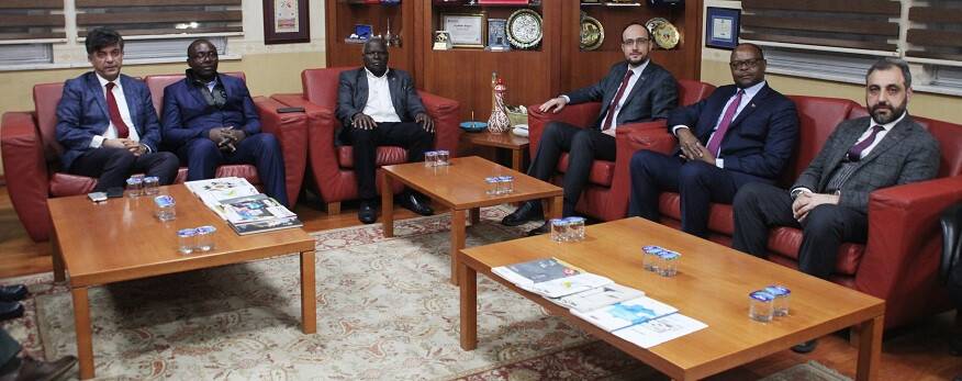 MÜSİAD Konya Zimbabve Yerel Yönetimler bakanını ağırladı