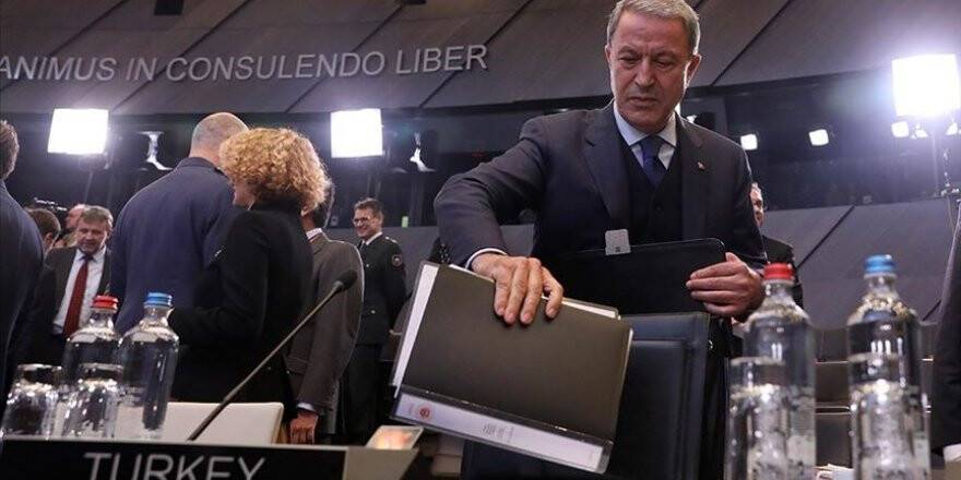 NATO zirvesinde Akar'ın çantasında 'İdlib dosyası' da yer alacak