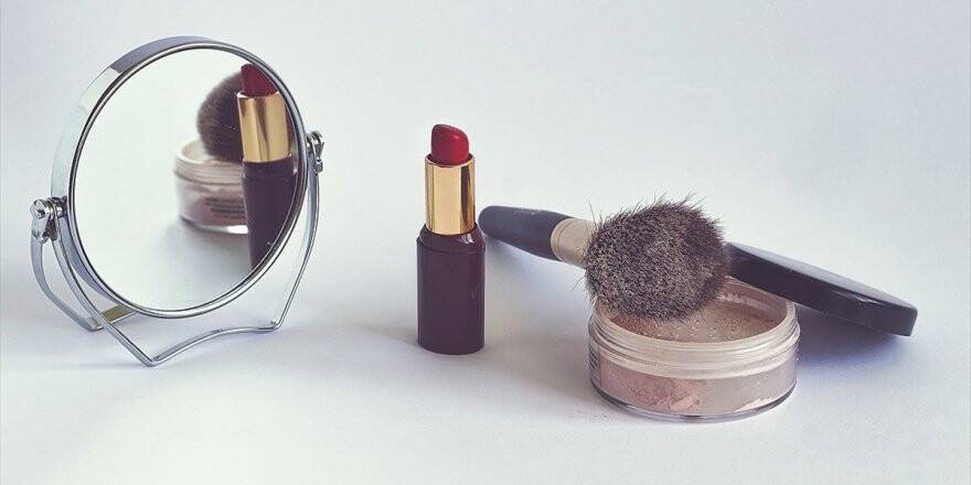 Gebelikte Paraben İçeren Kozmetik Ürünleri Bebeğin Kilolu Olmasına Yol Açabilir