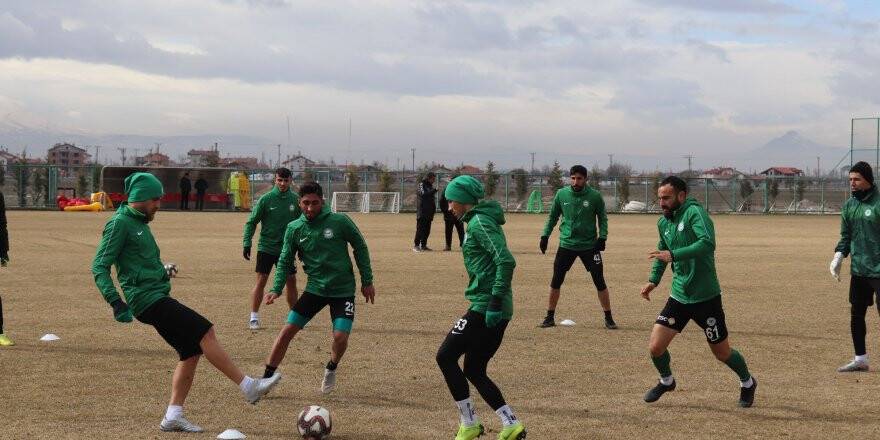 1922 KONYASPOR’DA AFYON MESAİSİ