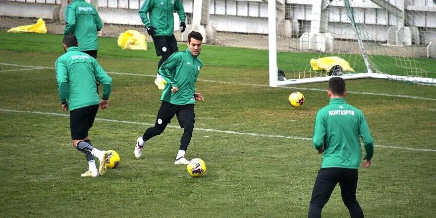 Konyaspor'da Göztepe maçı hazırlıkları sürüyor