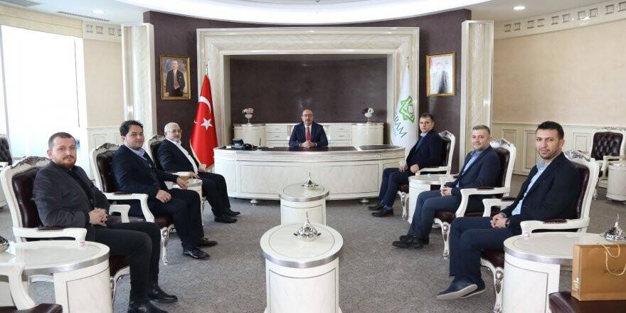 KONYA GİAD BAŞKAN KAVUŞ’U ZİYARET ETTİ