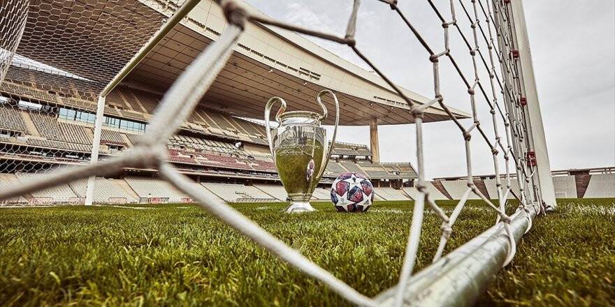 Uefa Şampiyonlar Ligi'ne 'İstanbul' Temalı Top