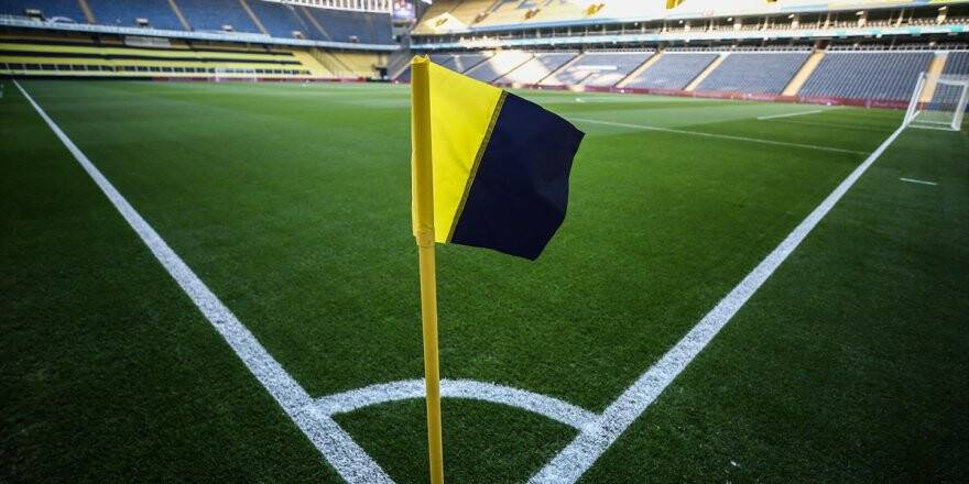 Fenerbahçe'nin Kadıköy'deki Derbilerde Bileği Bükülmüyor