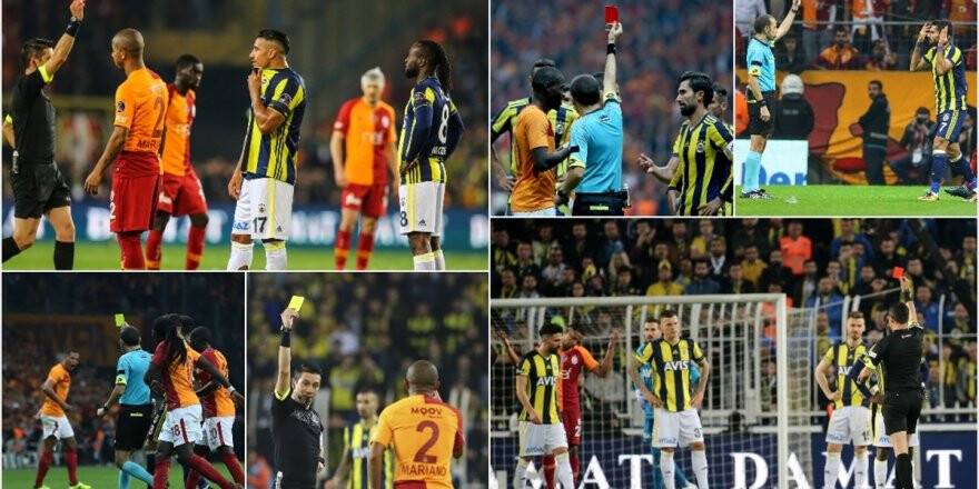 Derbide Kartlar Havada Uçuşuyor