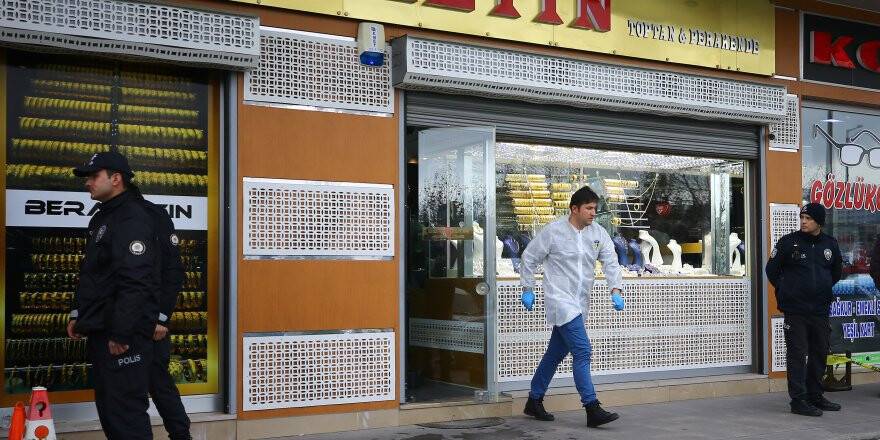 Konya'da Pompalı Tüfekle Kuyumcu Soygunu
