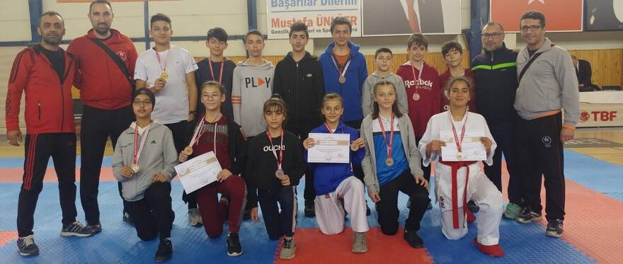 KONYALI KARATECİLER ANALİG’DE YARI FİNALDE