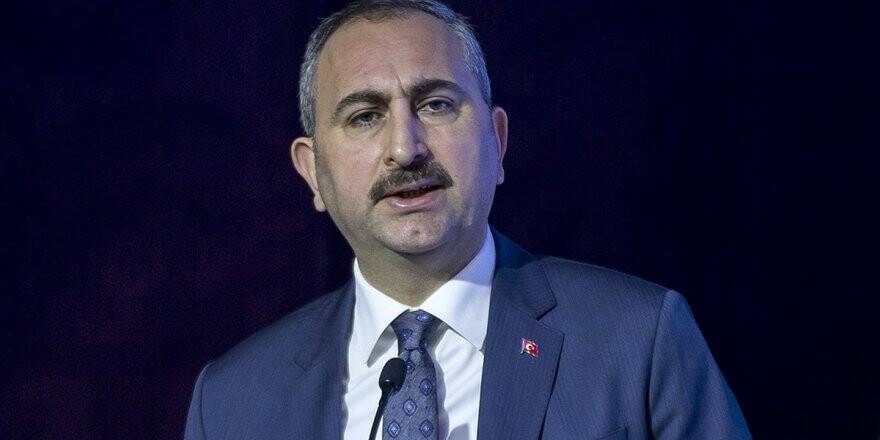 Adalet Bakanı Gül: Kimsenin Yargıya Haksız Bir Şekilde Hakaret Etme Hakkı Yok