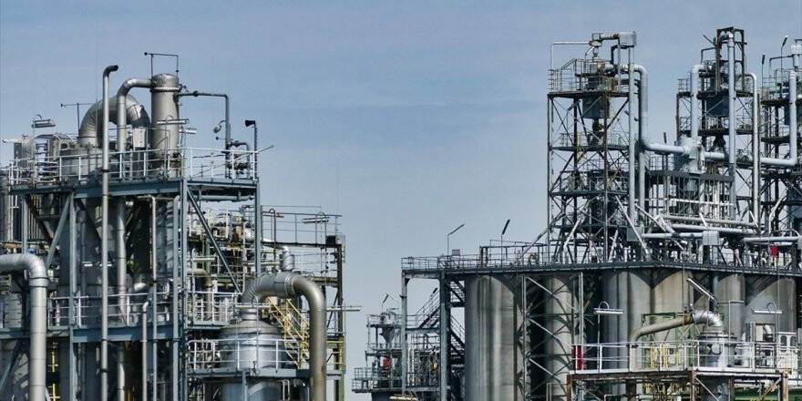 Petrol Devlerinin Karı Yüzde 40 Düştü