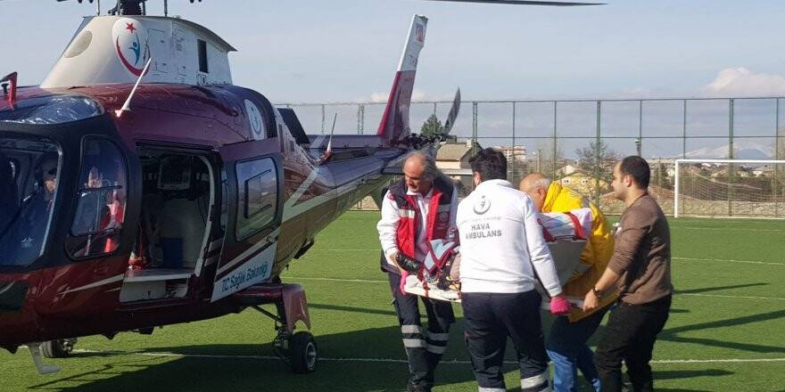 Konya'da Kalp Krizi Geçiren Hastaya Hava Ambulansı