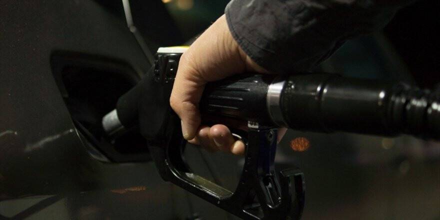 Lukoil'den 'Pahalı Petrol Dönemi Bitti' Yorumu